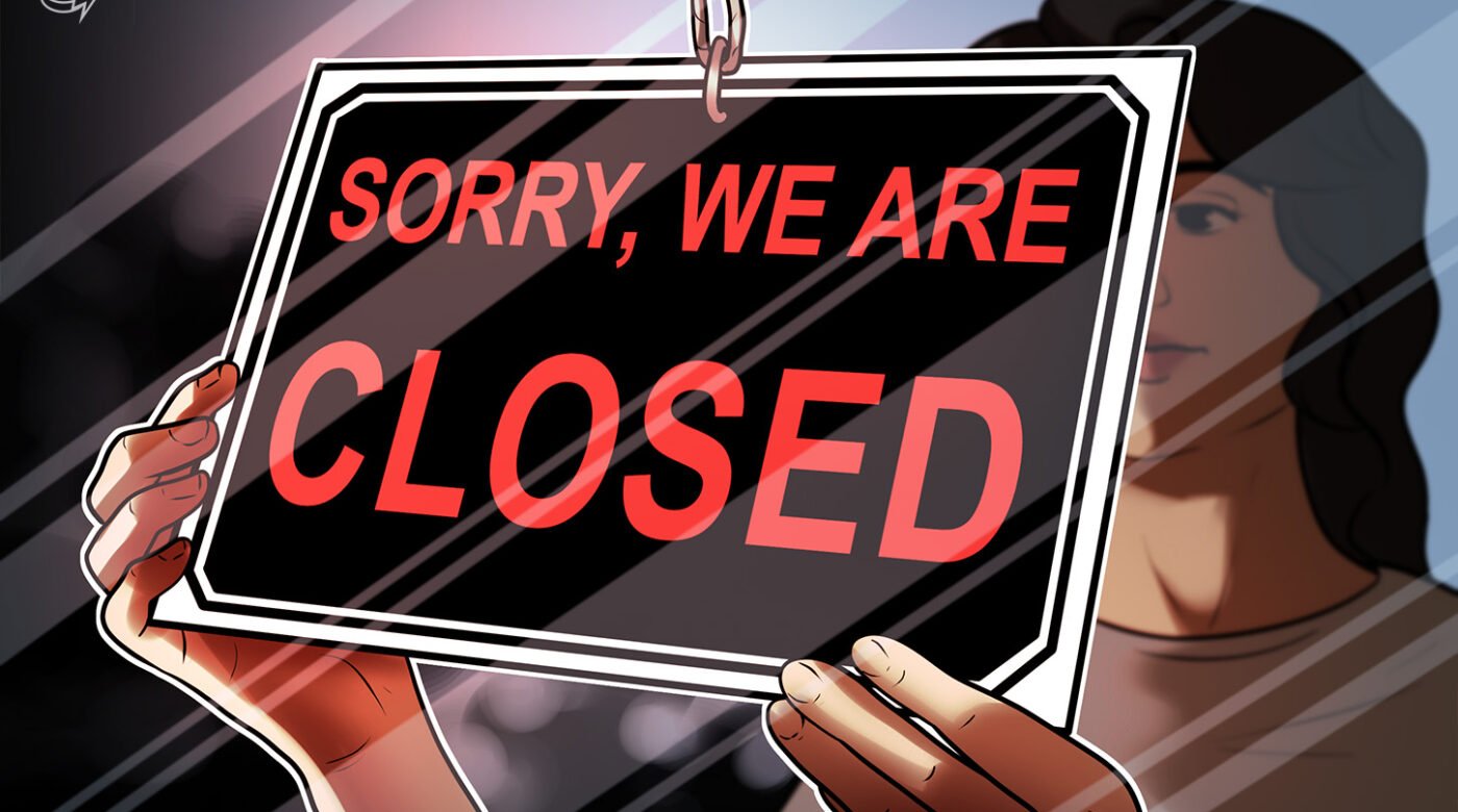 layoffs-fired-human-resource-hr-leaving-quit-closing-breaking-news-3